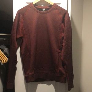 Lululemon thermal long sleeve shirt. Size medium.